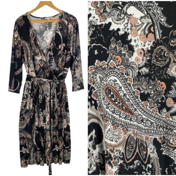 Cato Wrap Dress Size 14/16W 1X Black Paisley Print Stretch Knit Whimsigoth Boho - Picture 1 of 12